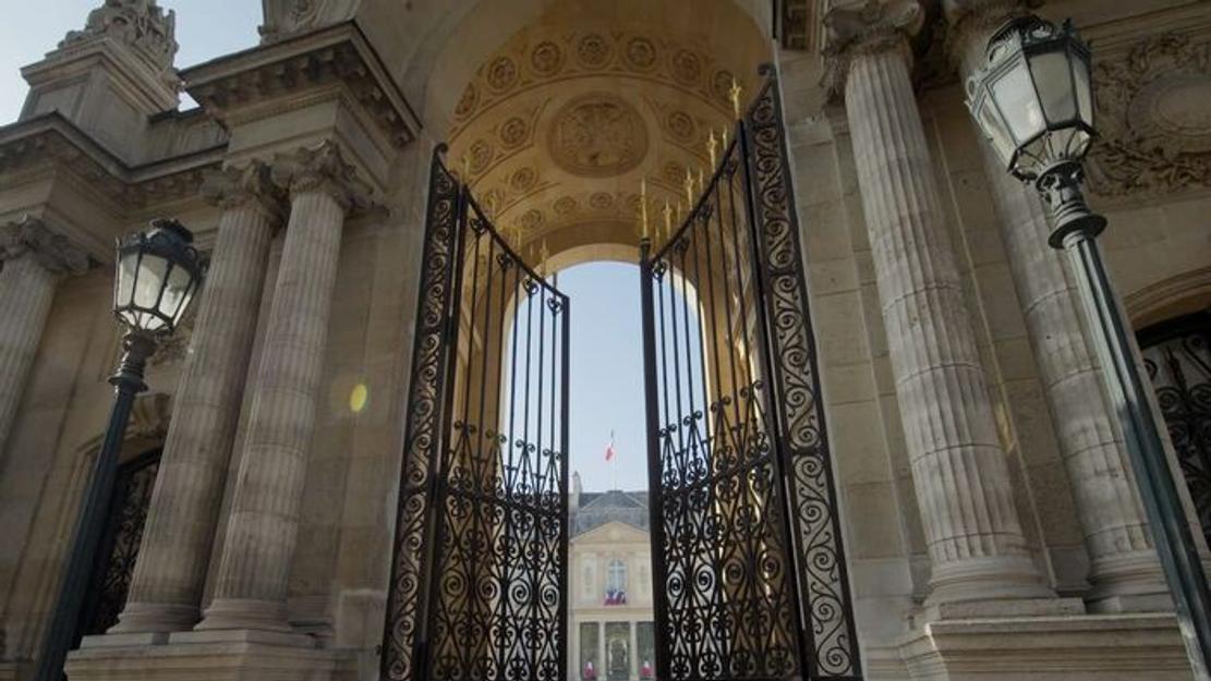 Vignette du programme télé Dissolution, histoire d'un séisme politique