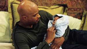 Vignette du programme télé Ma famille d'abord (Le bébé) S4 (30/30)