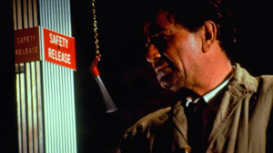 Vignette du programme télé Columbo (Il y a toujours un truc) S8 (1/4)