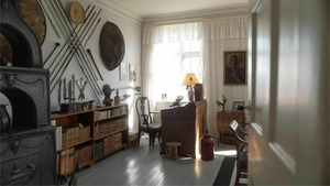 Vignette du programme télé Une maison, un artiste (Chez Karen Blixen, la lionne du Danemark) S10