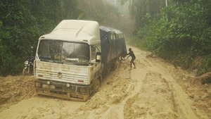 Vignette du programme télé Les routes de l'impossible (Guinée Conakry, la vie sur un fil) S16 (n°5)
