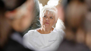 Vignette du programme télé Joséphine, ange gardien (Graines de chef) S19 (n°1)
