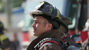 Vignette du programme télé Chicago Fire (Un melange volatile) S7 (5/22)