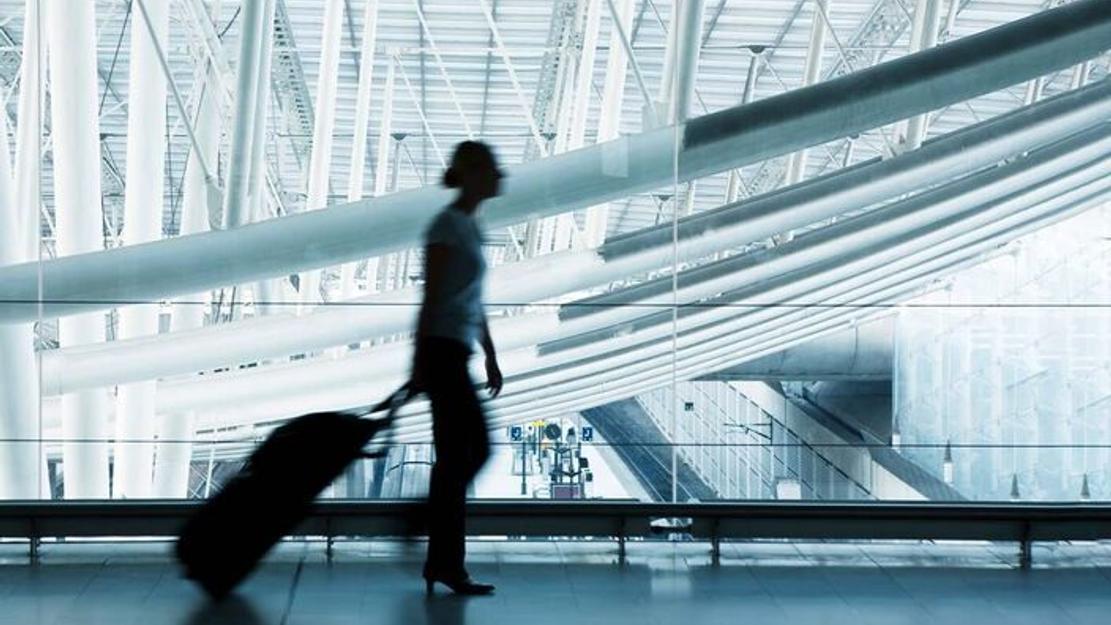 Vignette du programme télé Aéroports français : des chantiers XXL
