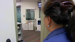 Vignette du programme télé Douanes sous haute surveillance (Une cargaison fumeuse) S15 (n°16)