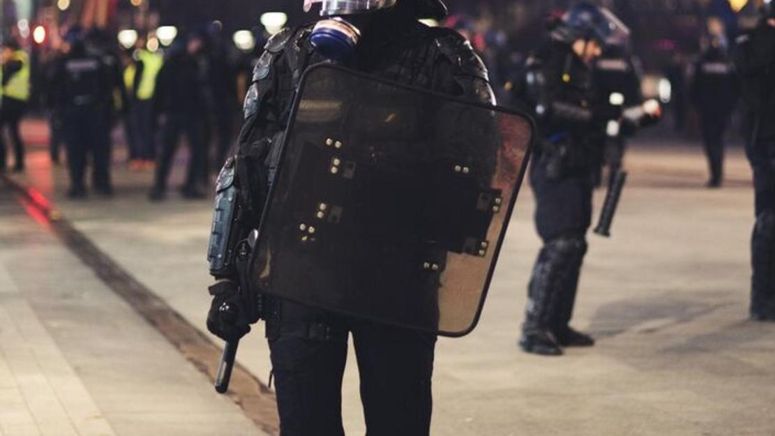 Vignette du programme télé 100 jours avec les gendarmes de Bretagne