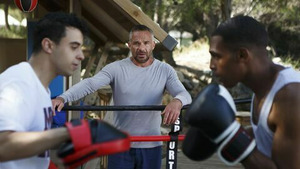 Vignette du programme télé Camping Paradis (Boxing Camping) S13 (3/5)