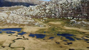 Vignette du programme télé Les 100 lieux qu'il faut voir (Corse, le chemin des merveilles) S9
