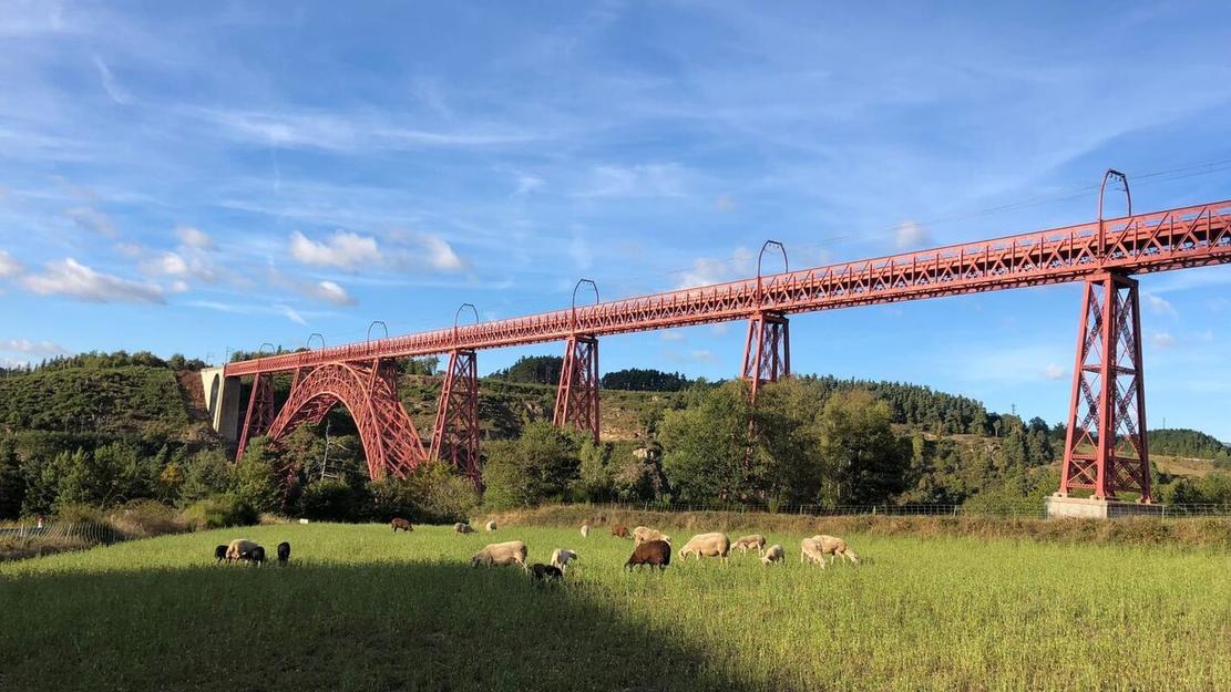 Vignette du programme télé Génie français : les ponts de tous les records