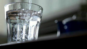 Vignette du programme télé Quand l'eau sème le trouble