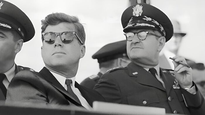 Vignette du programme télé JFK : Un destin trahi