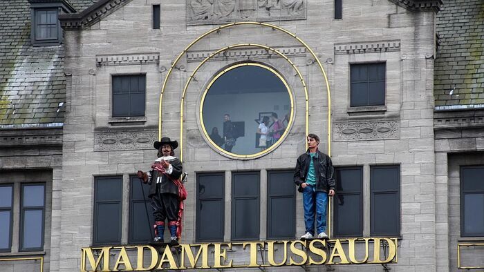 Vignette du programme télé L'étonnante histoire de Mme Tussaud et de ses théâtres de cire