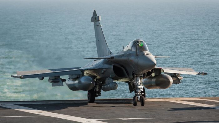 Vignette du programme télé Charles de Gaulle, le porte-avions du futur
