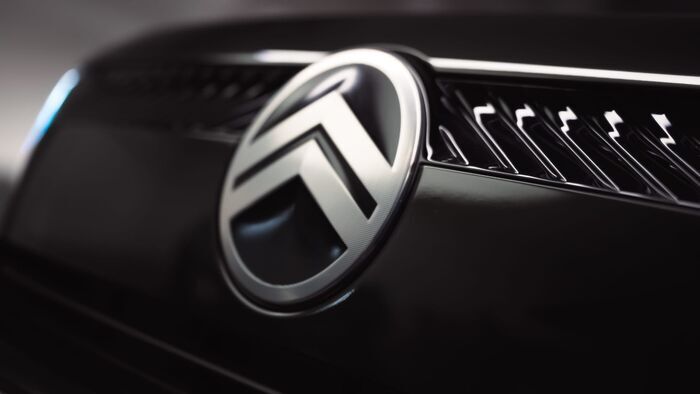 Vignette du programme télé Inside Citroën : la techno secrète de nos voitures