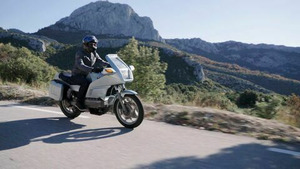 Vignette du programme télé Aux origines de la moto (BMW) S1 (4/4)