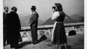 Vignette du programme télé Hitler, une vie en images (La vie secrète d'Hitler) S1 (3/4)