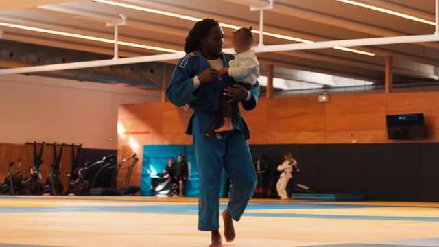 Vignette du programme télé Championnes mamans et alors
