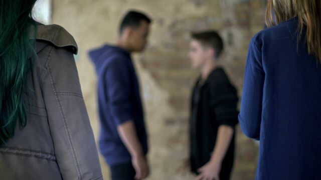 Vignette du programme télé Emission spéciale - Pour en finir avec les violences scolaires