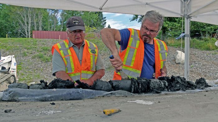 Vignette du programme télé Le mystère d'Oak Island : la course au trésor