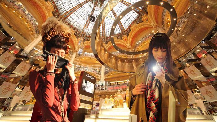 Vignette du programme télé Au bonheur des dames : L'invention du grand magasin