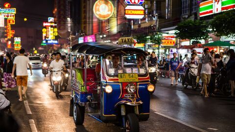 Vignette du programme télé Les routes les plus dangereuses du monde