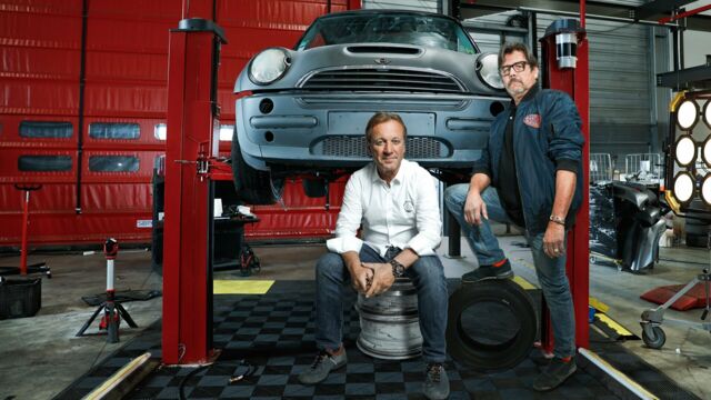 Vignette du programme télé Top Mecanic, 5 jours pour restaurer une épave