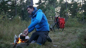 Vignette du programme télé La nature scandinave à vélo (Produits de la mer et de la terre) S1 (n°5)