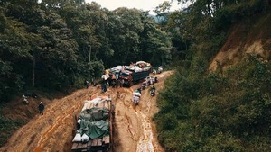 Vignette du programme télé Les routes de l'impossible (Burundi, débrouille à haut risque) S19 (4/7)