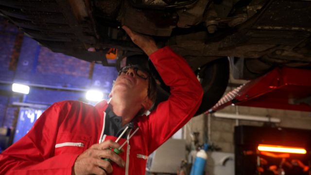 Vignette du programme télé Top Mecanic 5 jours pour restaurer une epave