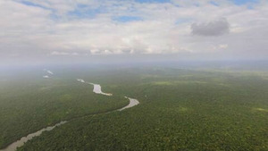 Vignette du programme télé Les avions du bout du monde (Suriname : le taxi brousse de l'Amazonie) S3 (2/4)