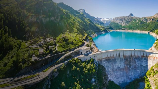 Vignette du programme télé Le génie français *2018 - Saison 2