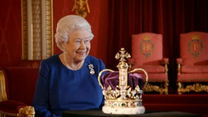Vignette du programme télé Elisabeth II, histoire d'un couronnement