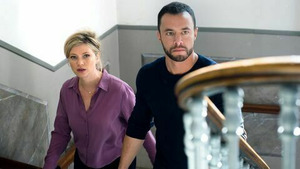 Vignette du programme télé Candice Renoir (L'homme est un loup pour l'homme) S2 (5/10)