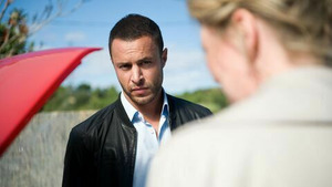 Vignette du programme télé Candice Renoir (La plus belle fille ne peut donner que ce qu'elle a) S2 (7/10)