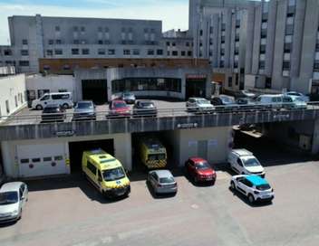 Vignette du programme télé 100 jours avec les secours