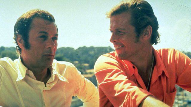 Vignette du programme télé Amicalement vôtre - Saison 1