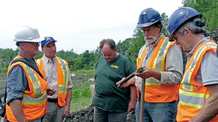 Vignette du programme télé Le mystère d'Oak Island : la course au trésor
