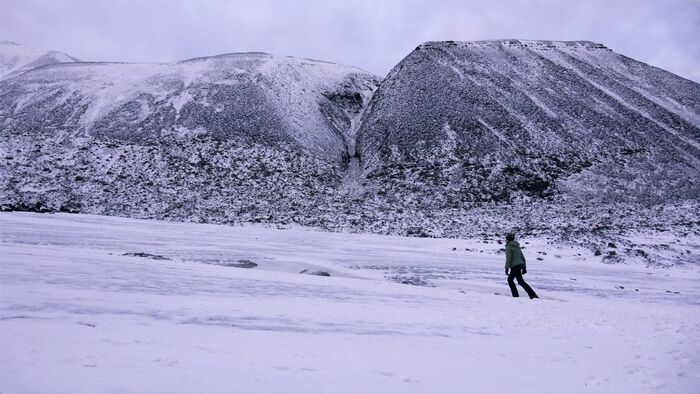 Vignette du programme télé Heïdi's ice, en arctique avec une glaciologue