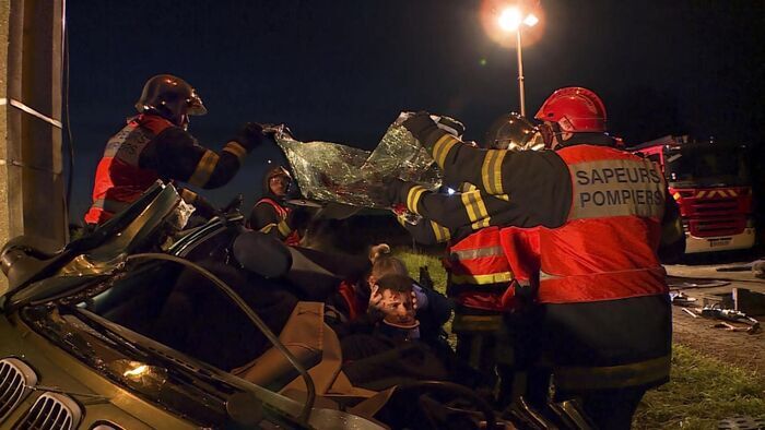 Vignette du programme télé Pompiers : leur vie en direct