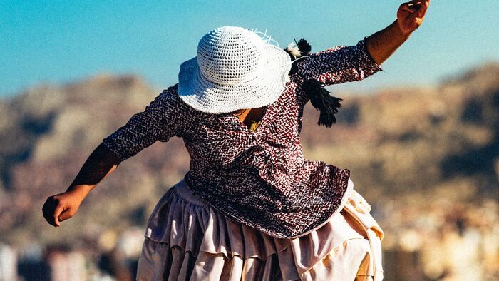 Vignette du programme télé Bolivie : Cholitas et skateboardeuses