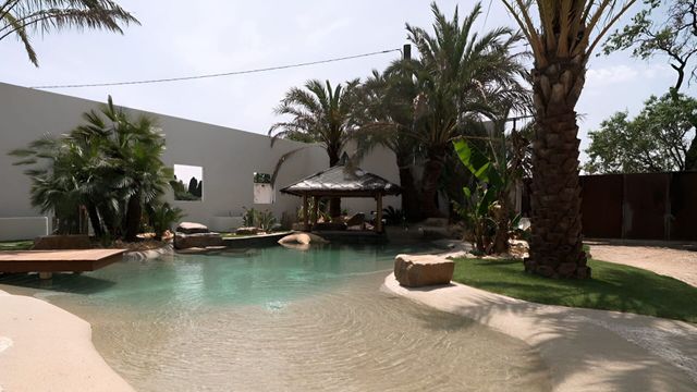 Vignette du programme télé Piscines de rêve - Saison 1