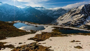 Vignette du programme télé Voyage au coeur des Alpes (Le printemps)