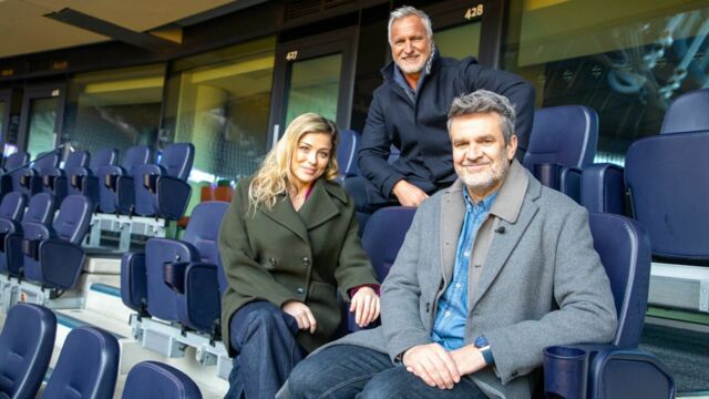 Vignette du programme télé Au micro ! Une nouvelle voix pour le foot