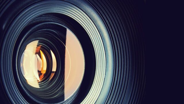 Vignette du programme télé Pop : le magazine des pratiques culturelles des 15-35 ans