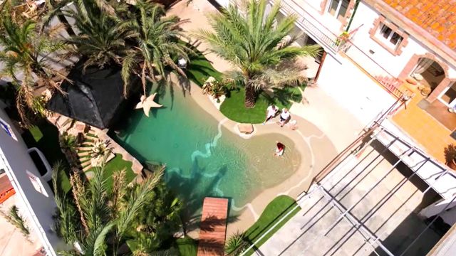 Vignette du programme télé Piscines de rêve - Saison 1
