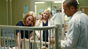 Vignette du programme télé Grey's Anatomy (Les maux magiques) S9 (22/24)