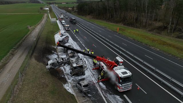 Vignette du programme télé 100 jours avec les dépanneurs de l'autoroute - Saison 3