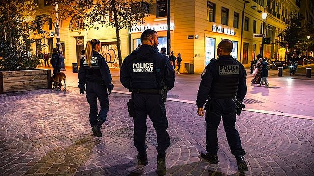 Vignette du programme télé Flic story - Saison 1