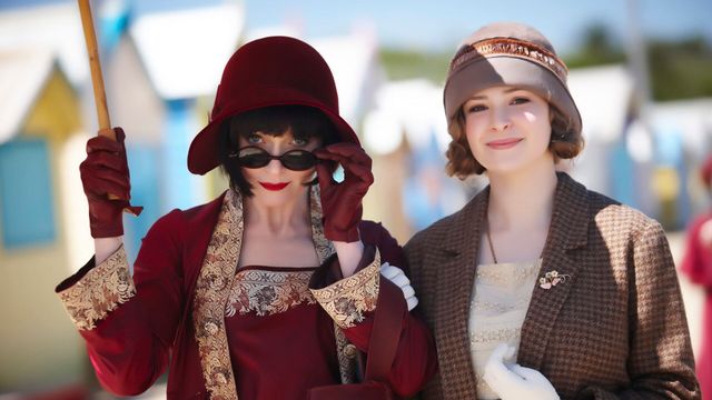 Vignette du programme télé Miss Fisher enquête - Saison 1