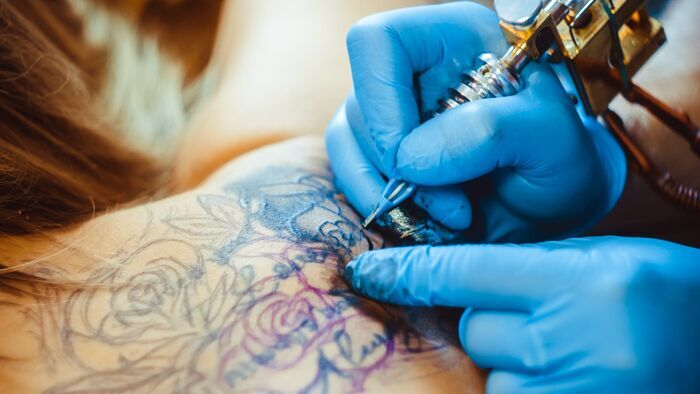 Vignette du programme télé Tattoo Cover : Sauveurs de tatouages